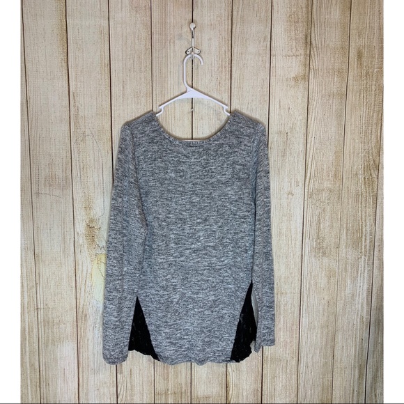 ⚡️Boutique Aztec print sweater - Picture 6 of 7